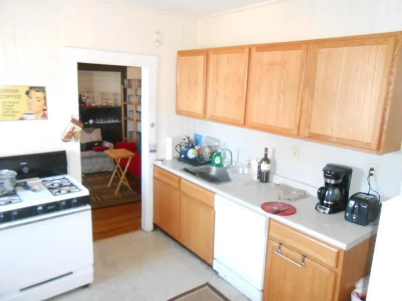 15 Quint Ave, Brighton