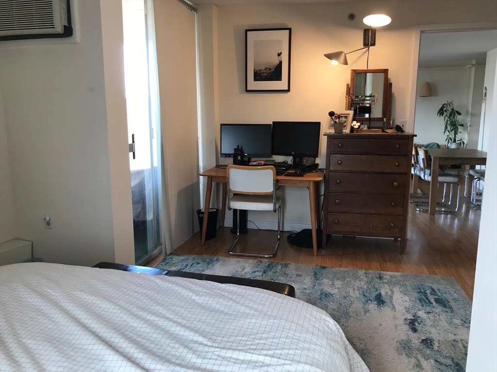 872 Massachusetts Ave, Cambridge