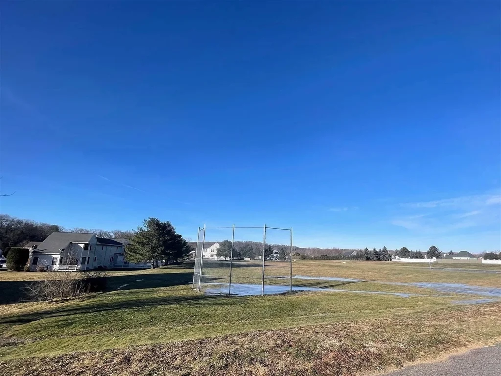 73 Odonnell Ave, Shrewsbury