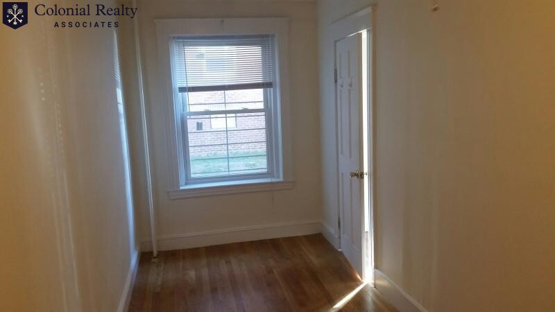 1615 Commonwealth Ave, Brighton