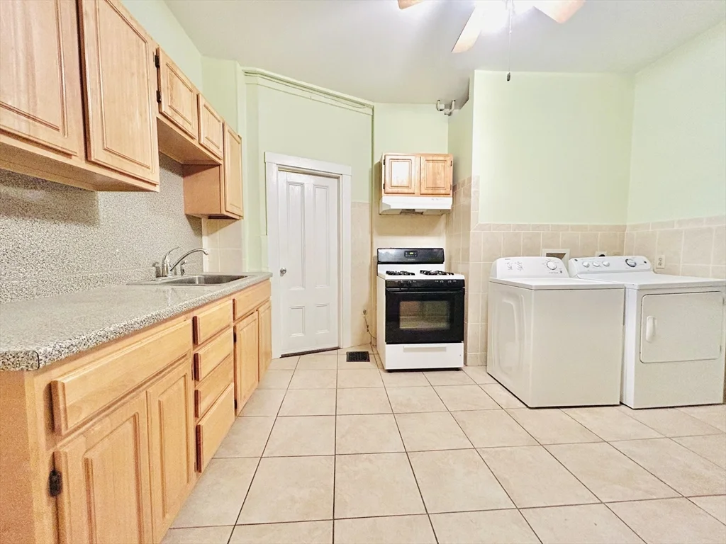 13 Wyoming St, Dorchester