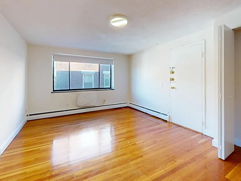 222 Babcock St, North Brookline