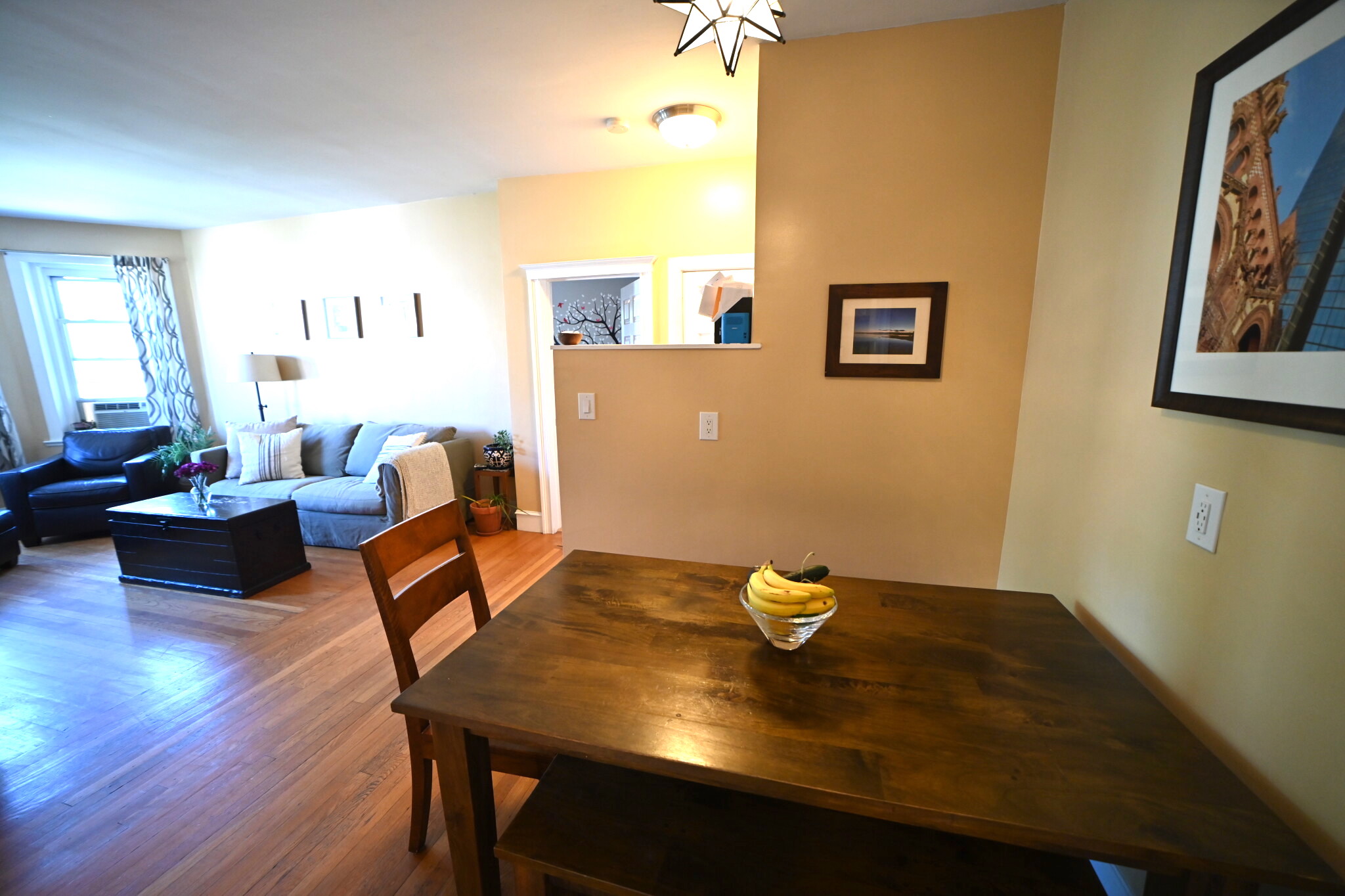 98 Saint Paul St, Coolidge Corner