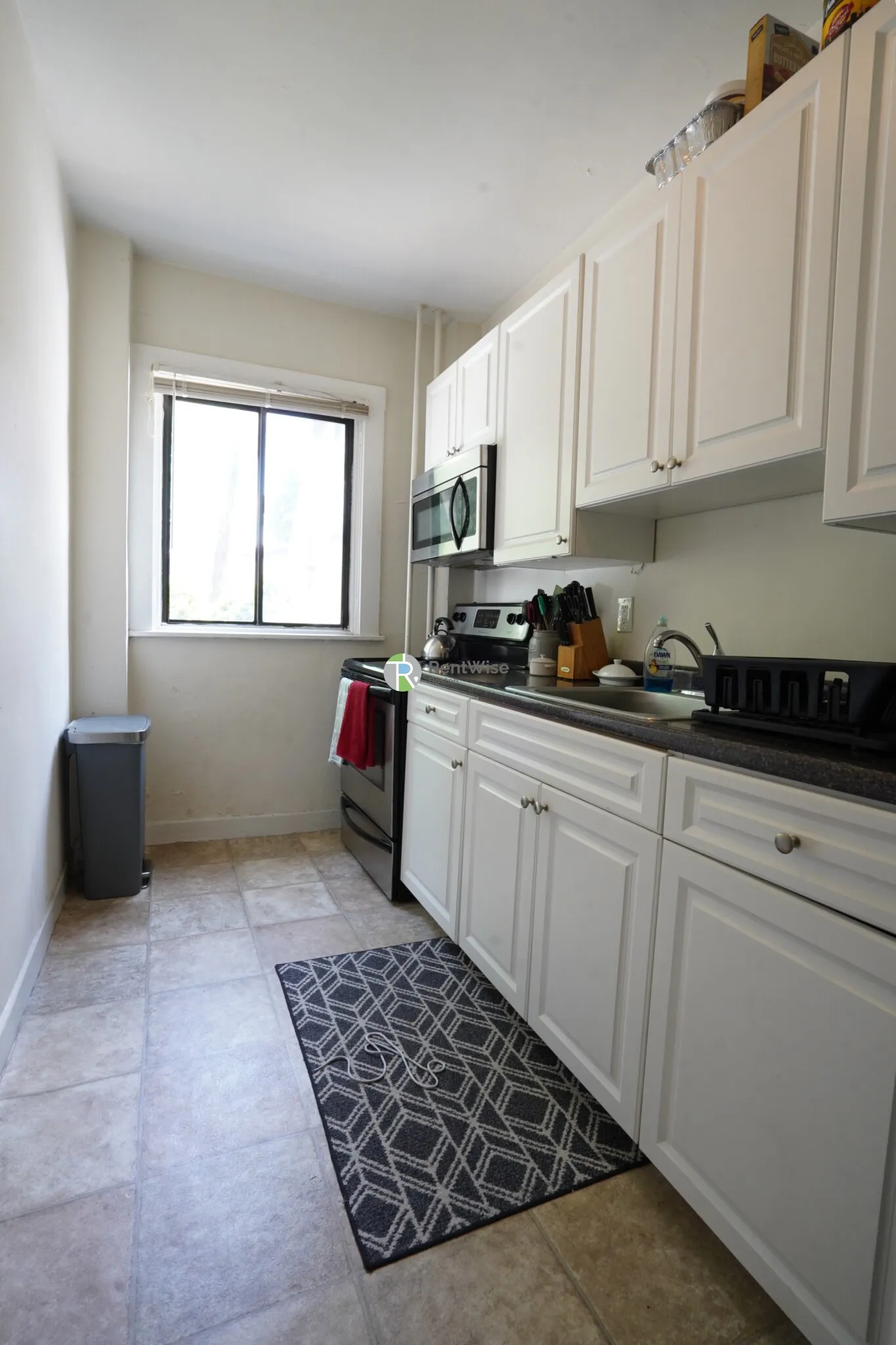 230 Walnut St, Newtonville