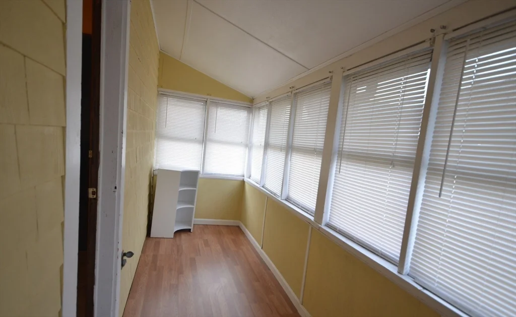 20 Benton Rd, Tufts University