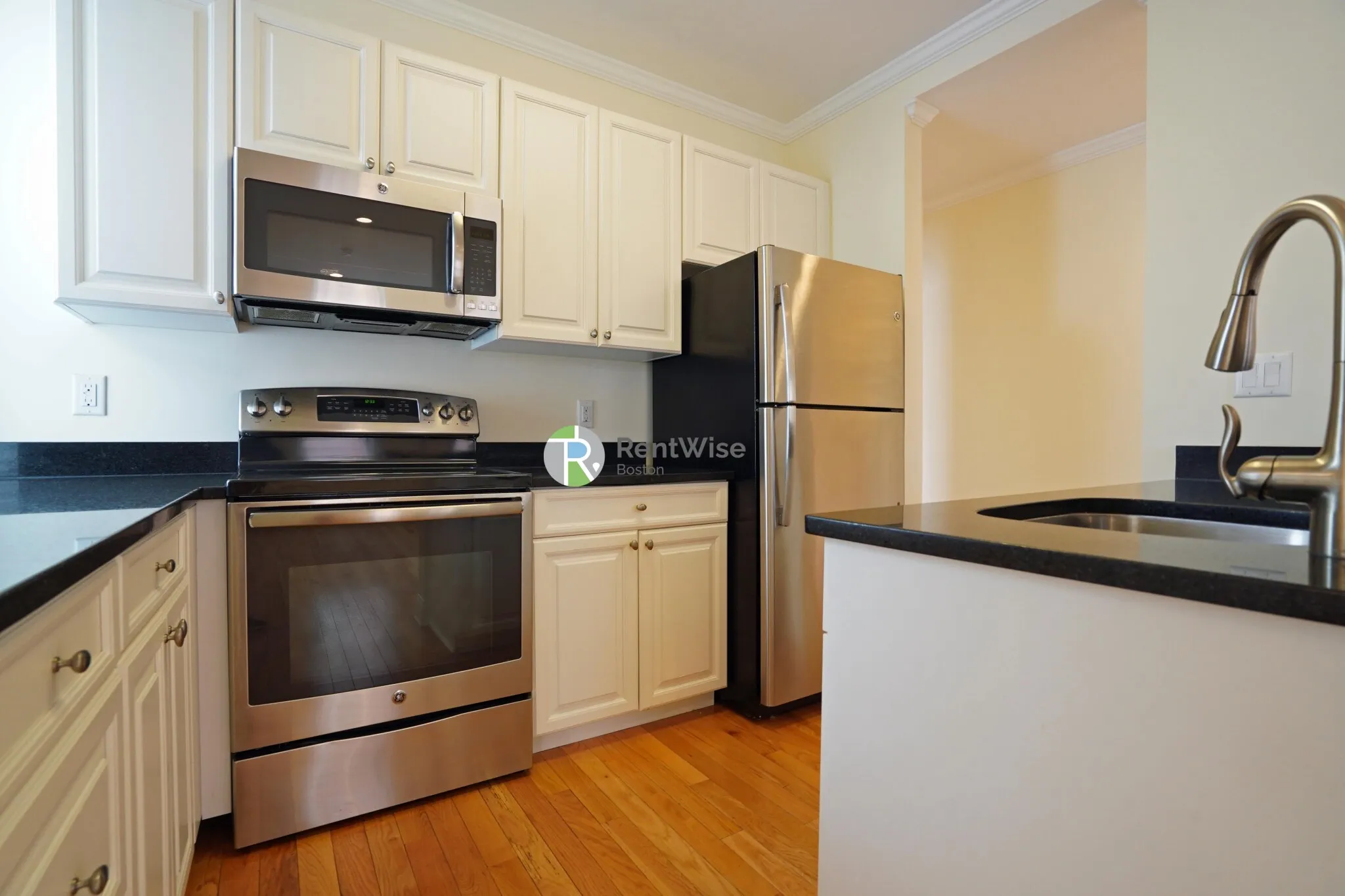 1 Chauncy St, Neighborhood Nine