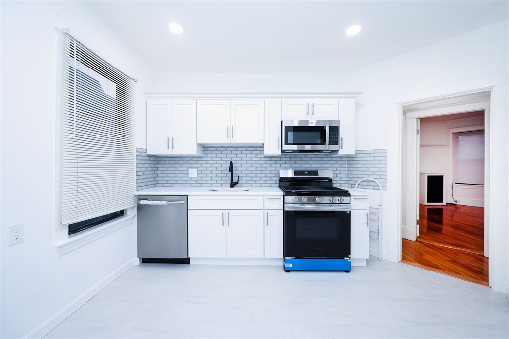 121 Browne St, North Brookline