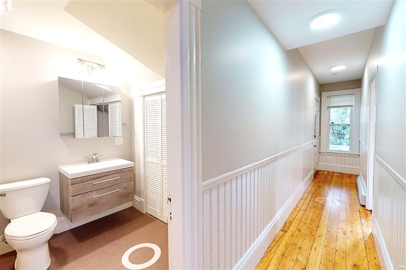 11 Beacon St, Ward Two