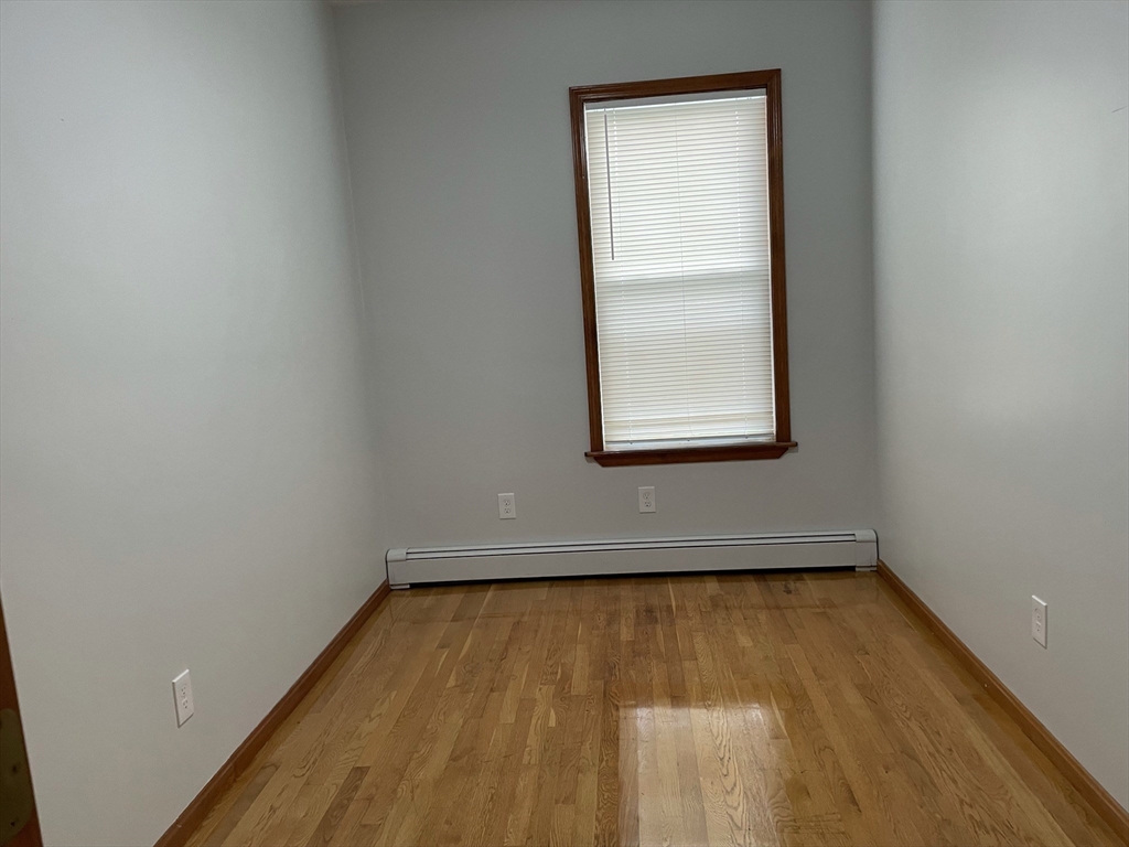 472 Windsor, Inman Square