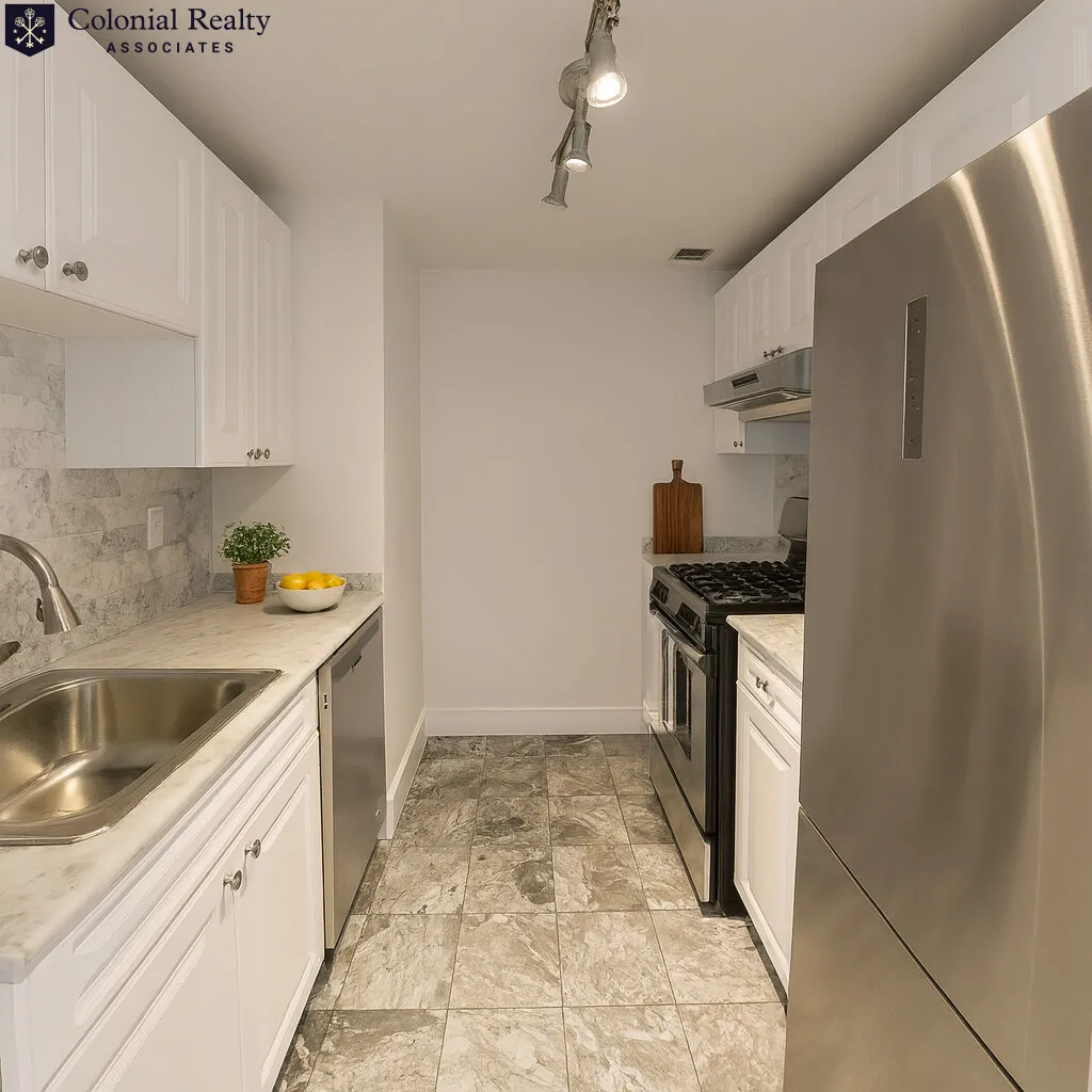 15 North Beacon St, Allston