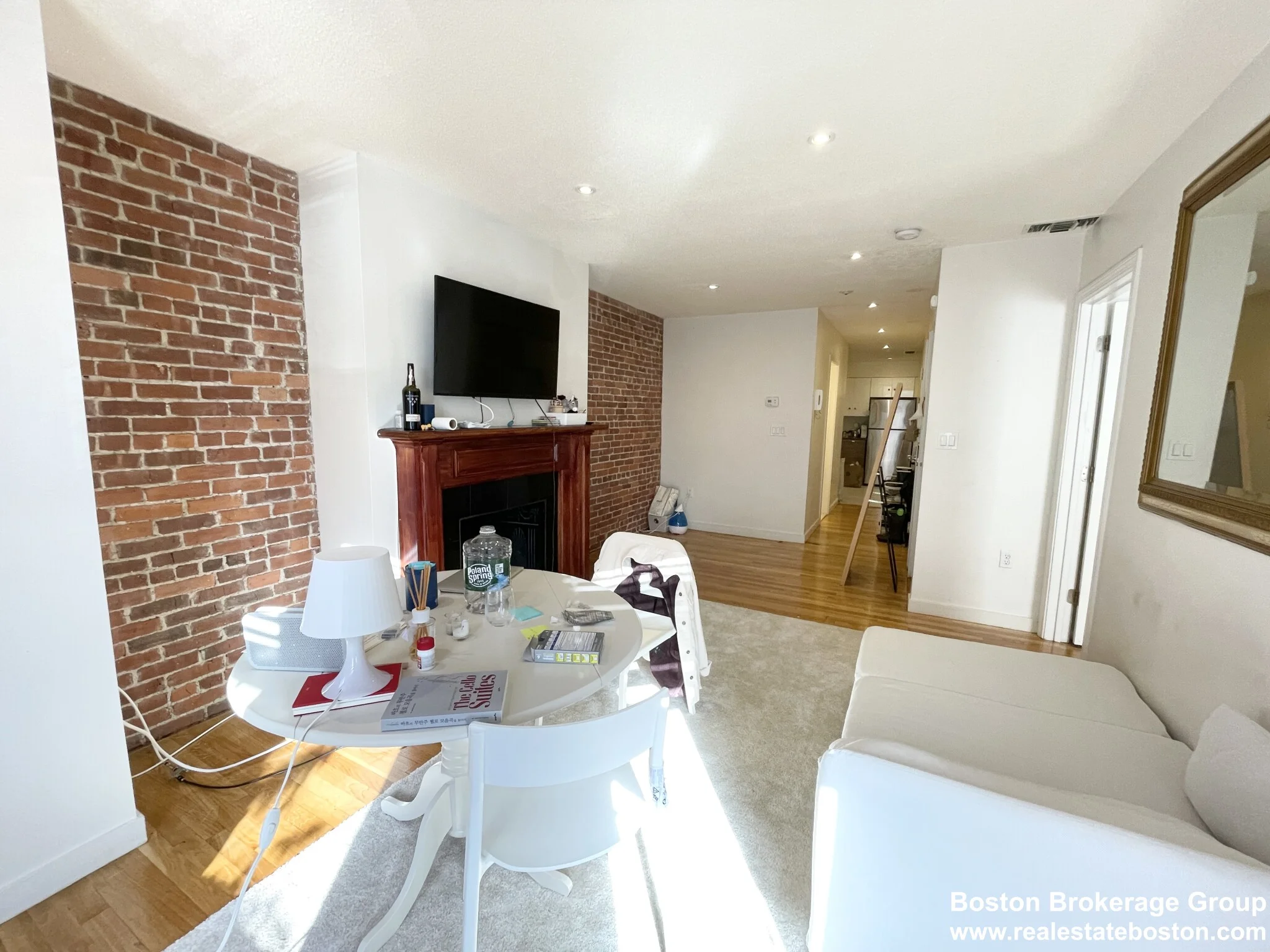 73 Gainsborough St, Fenway
