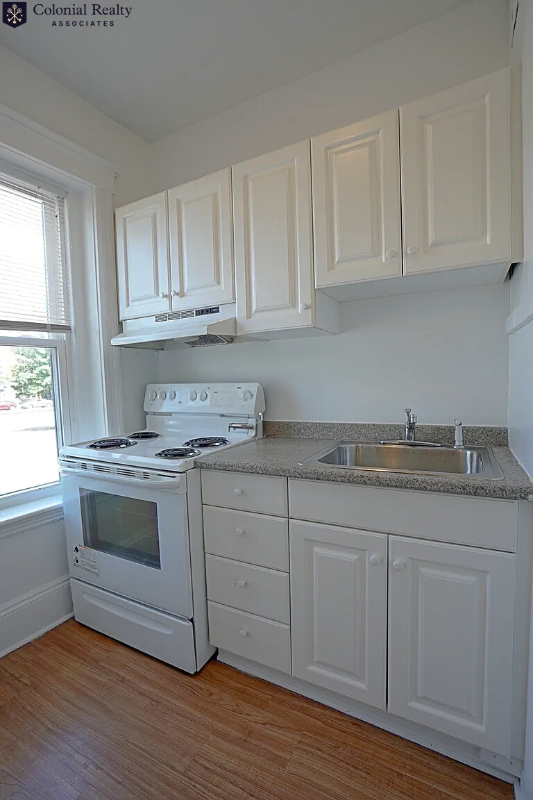 1322 Commonwealth Ave, Allston