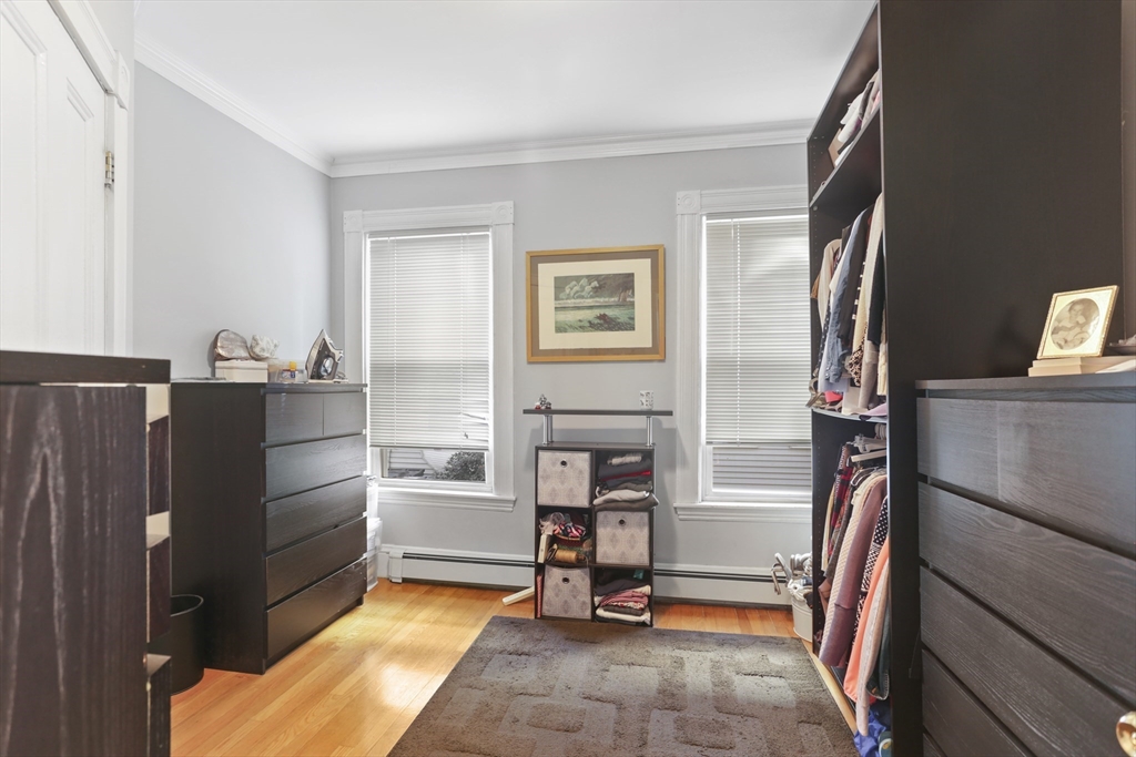 34 Bayard St, Allston