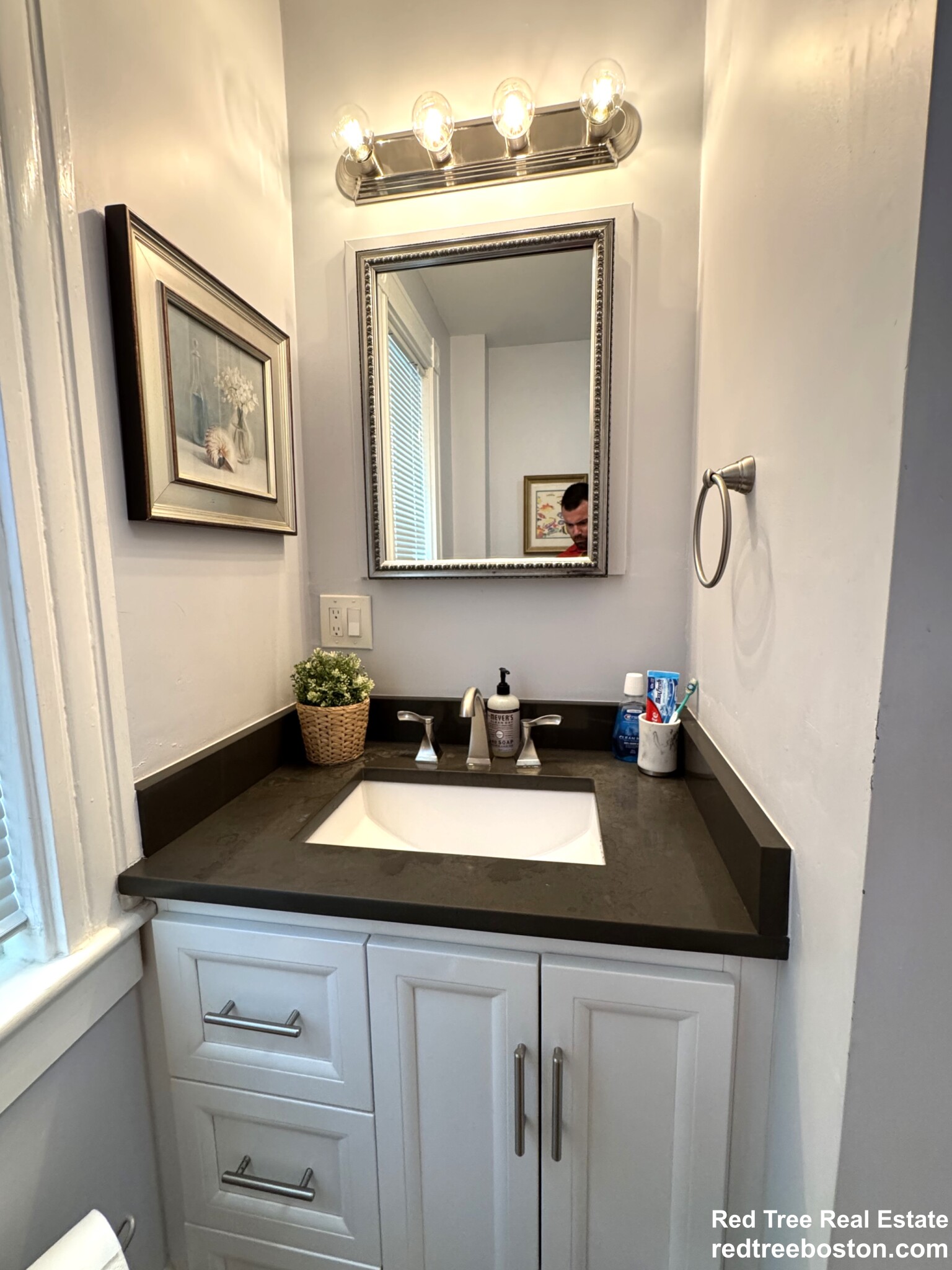 23-25 Fuller St, South Side