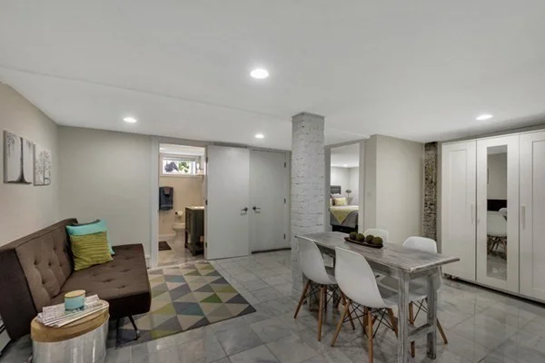 79 Flint St, East Somerville