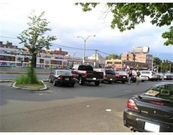 12 Royce Rd, Brighton