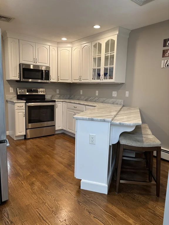 22 Grove Pl, Winchester
