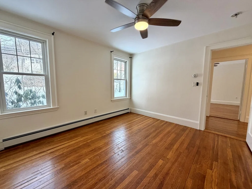 31 Oakley Rd, Watertown