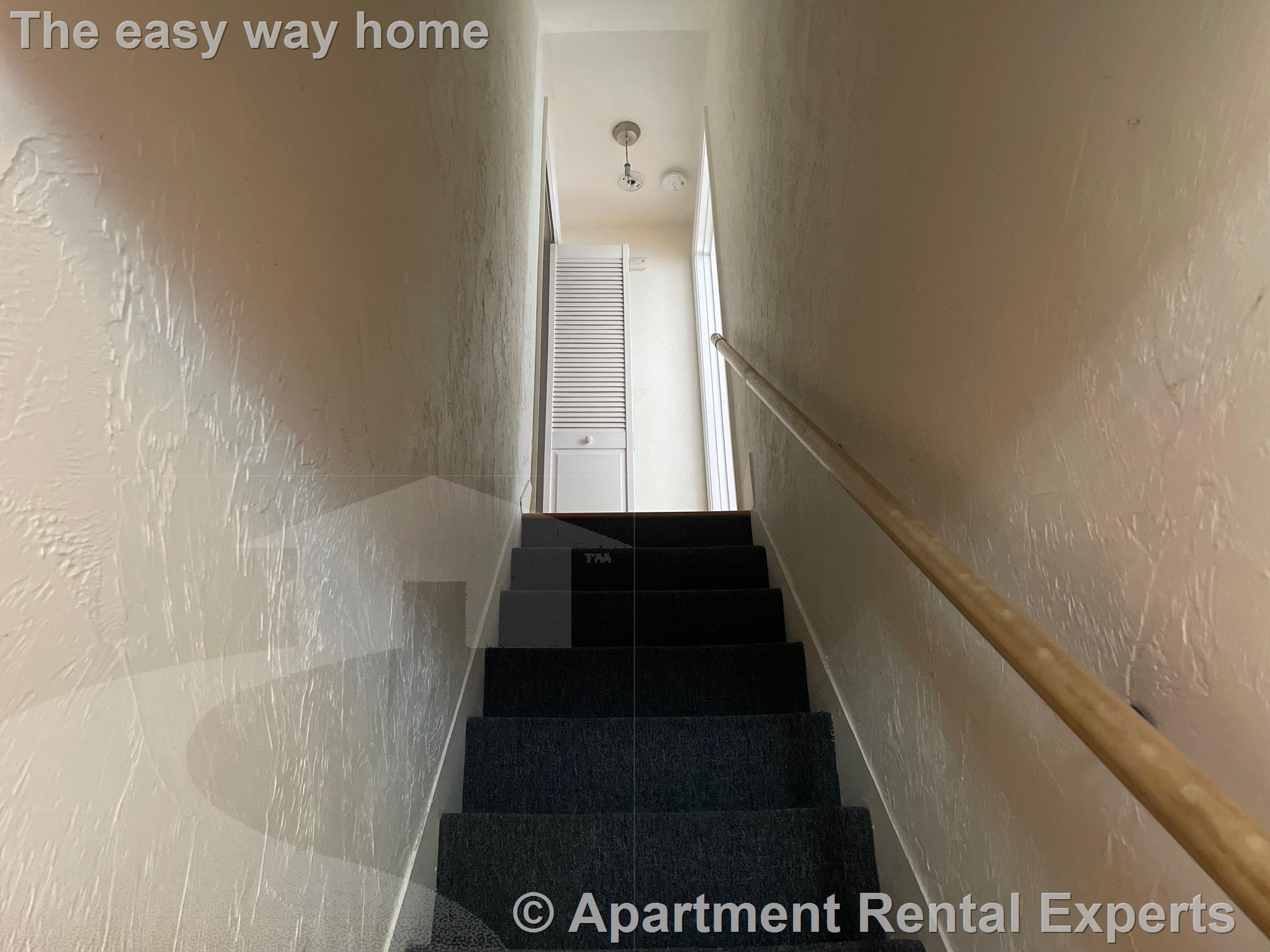 68 Kenmere Rd, Medford Square