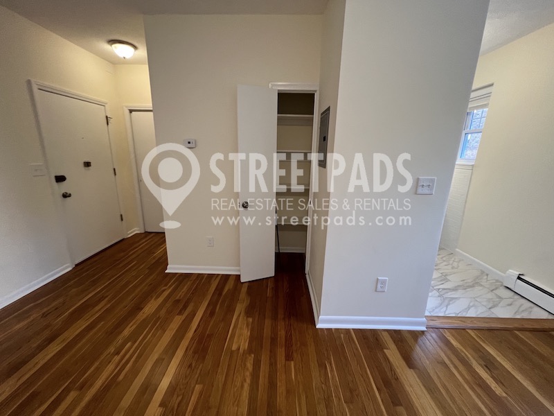 2018 Commonwealth Ave, Brighton