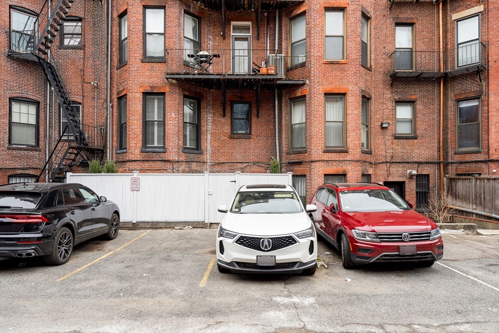 461 Beacon St, Back Bay