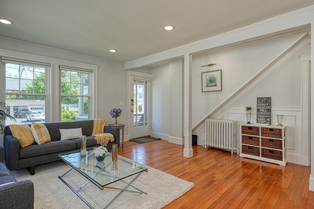 21 Fessenden Rd, Arlington