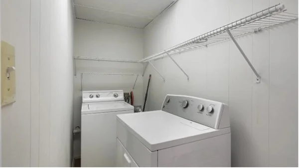 823 Dorchester Ave, Dorchester