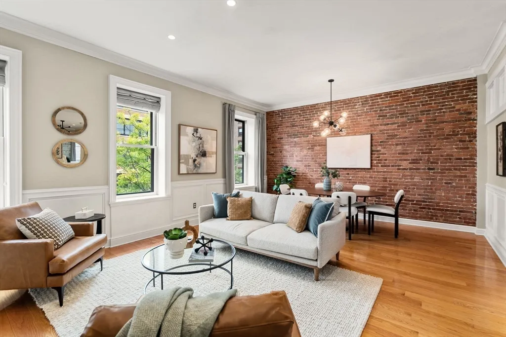 82 Berkeley St, Columbus