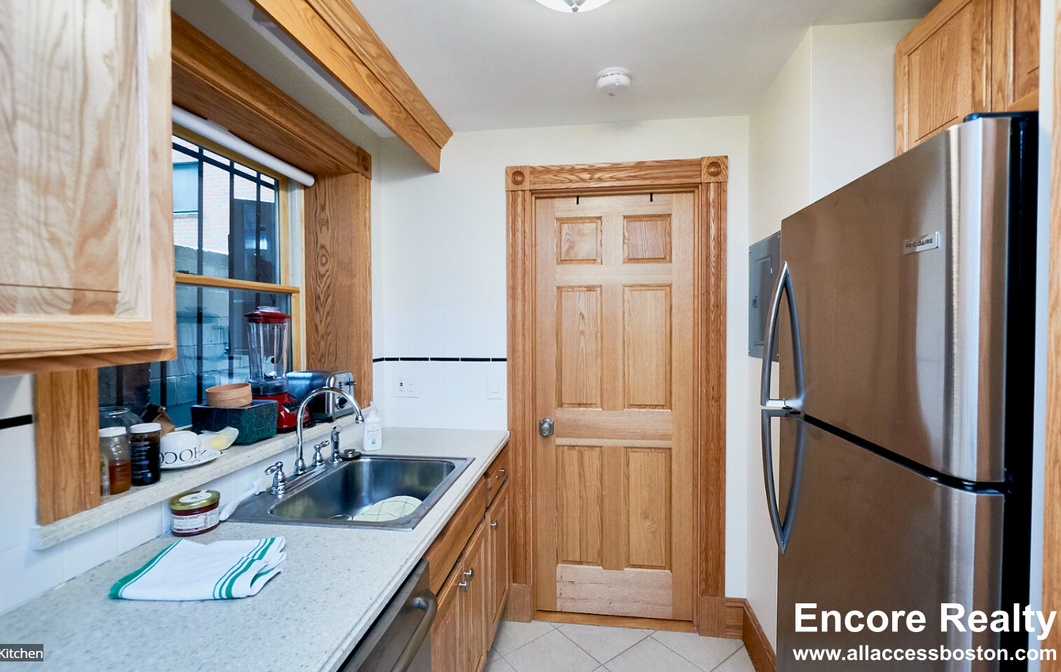 16 South Russell St, Beacon Hill