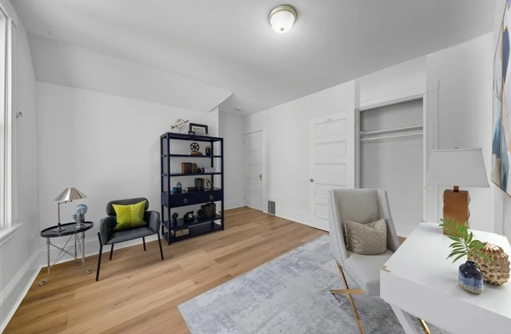 21 Wolcott St, Malden