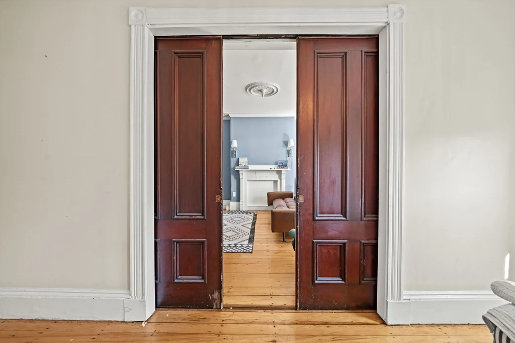 19 Cortes St, Back Bay