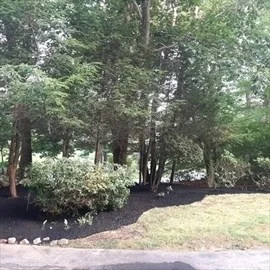 2399 Bay Rd, Sharon