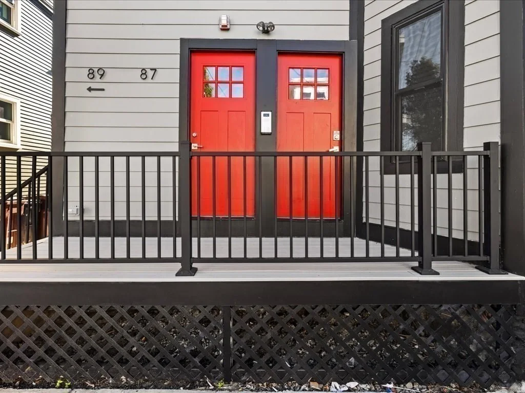 87-89 Malden, Everett