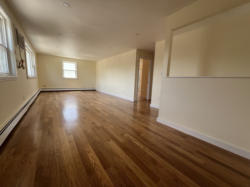 79 Walnut St, Belmont