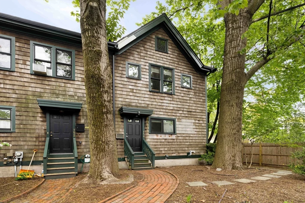 154 Allston St, Cambridgeport