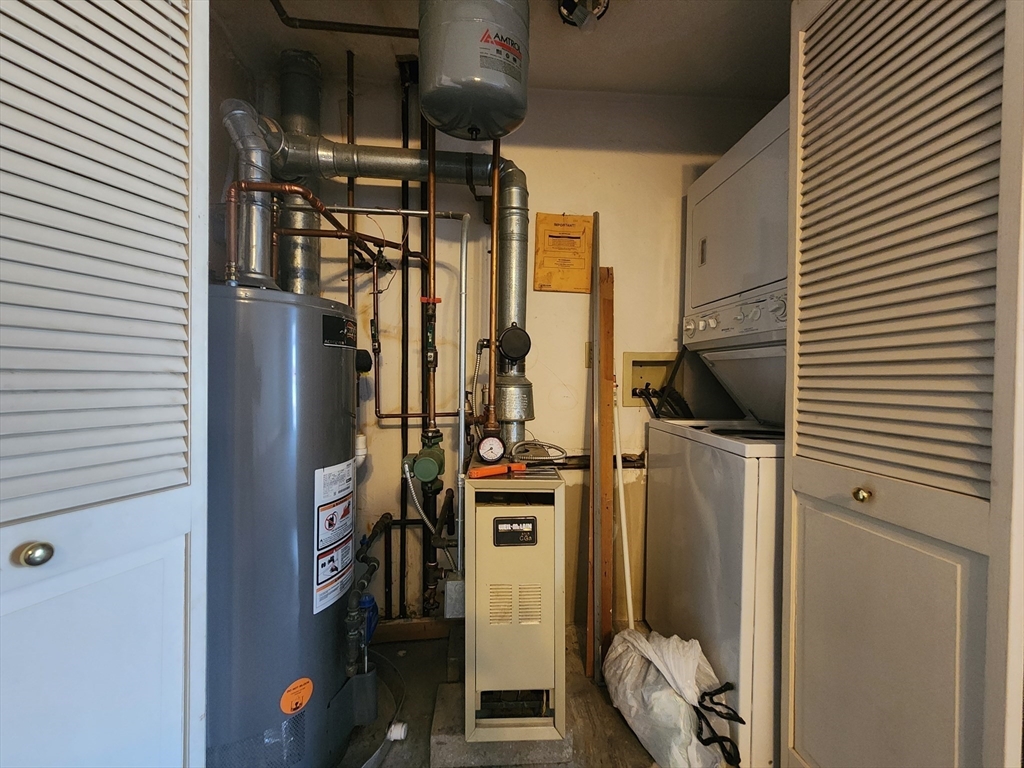 199 Perry, Worcester