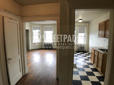 1195 Boylston St, Fenway