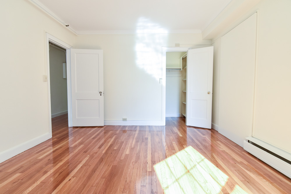 1284 Beacon St, Coolidge Corner