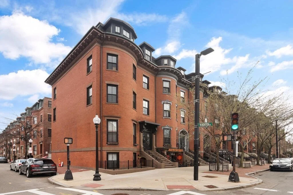 676 Tremont St, South End