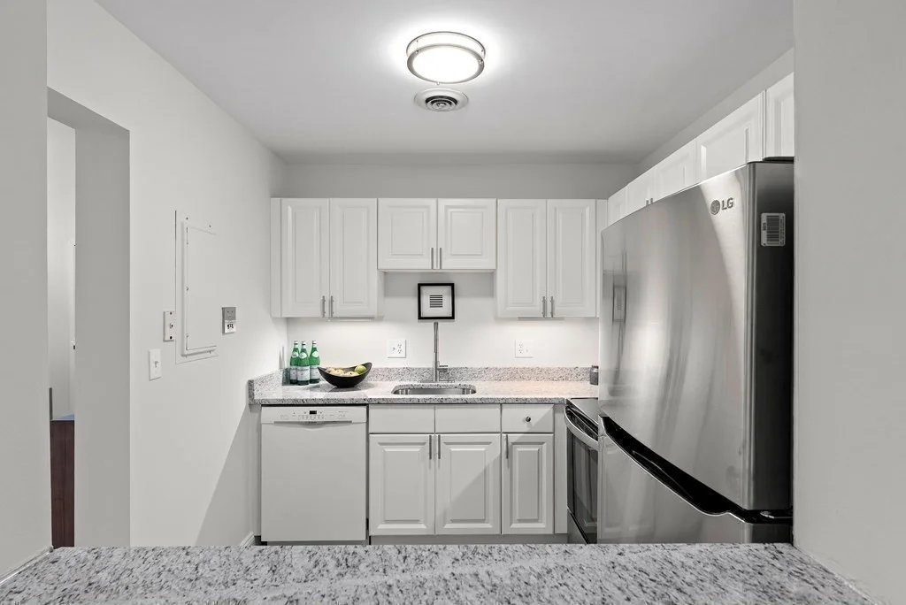 65 Glen Rd, Brookline Village