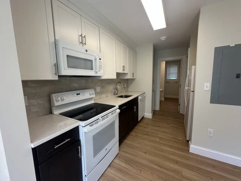462 Main St, Amherst