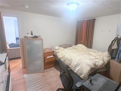 128 Pine St, The Port