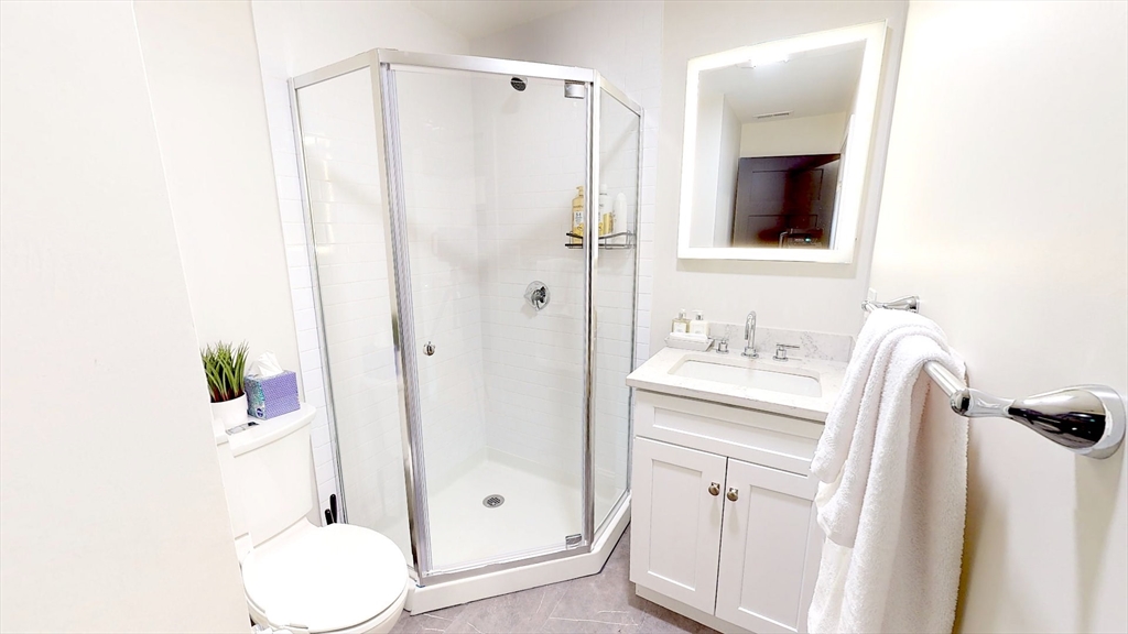 659 South St, Waltham