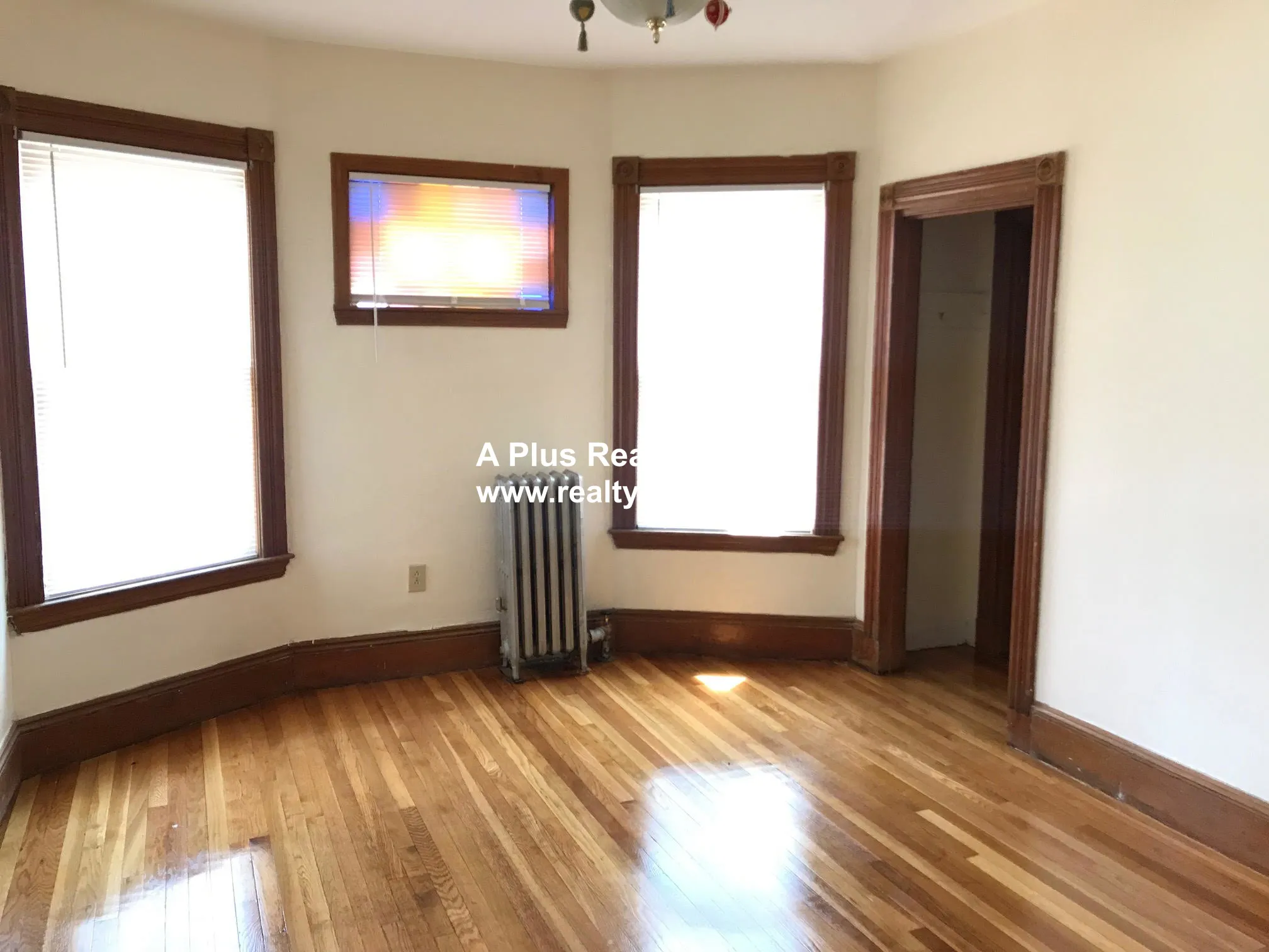 336 Centre St, Jamaica Plain