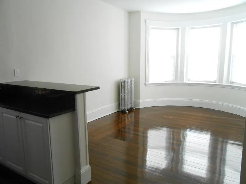 71 Brighton Ave, Allston