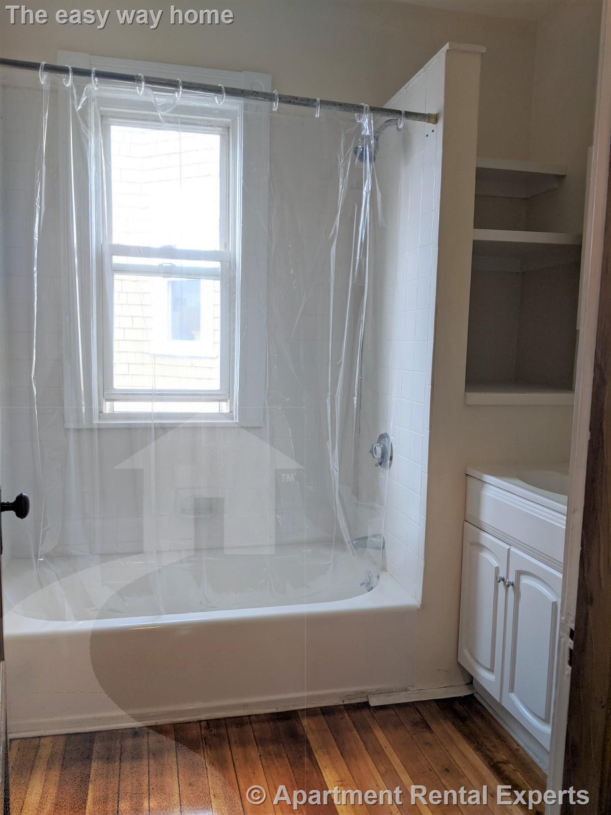 7-9 Belknap St, Teele Square