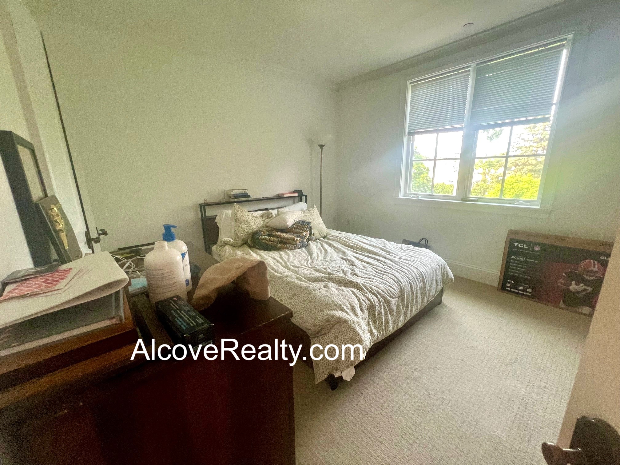 165 Beacon St, Ward Two