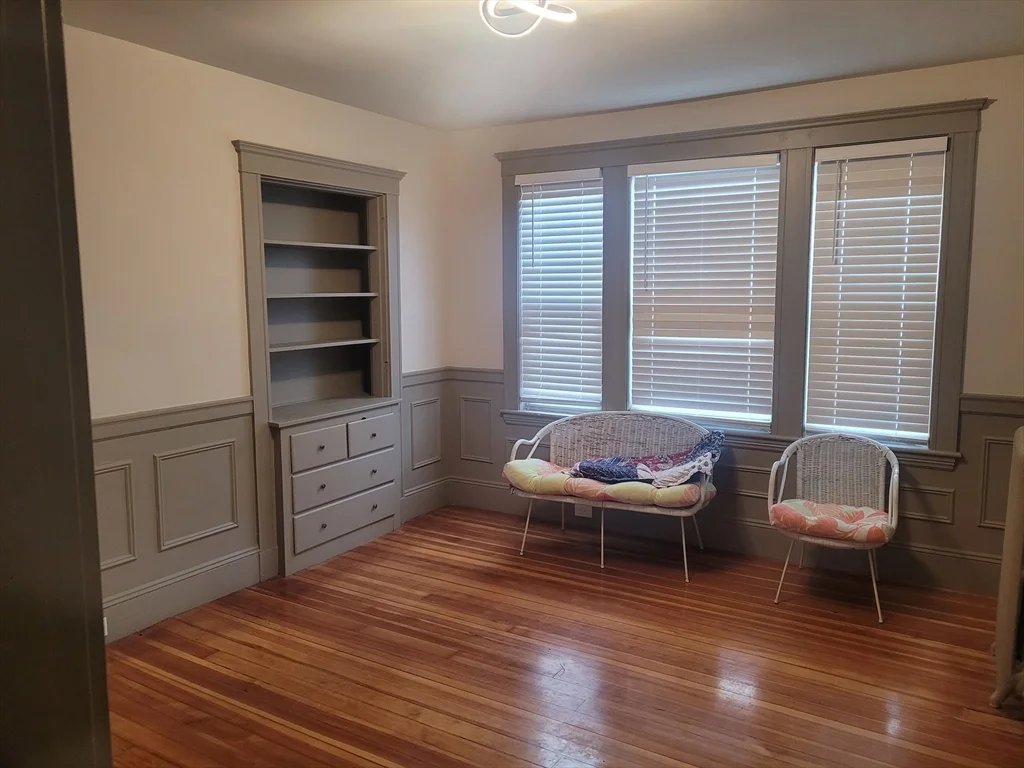 104 George St, Tufts University