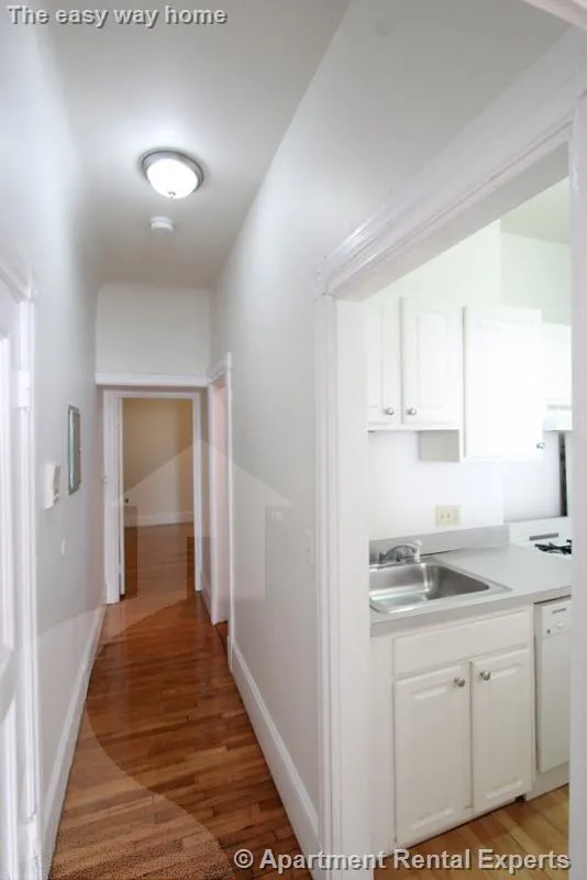 891 Massachusetts Ave, Central Square