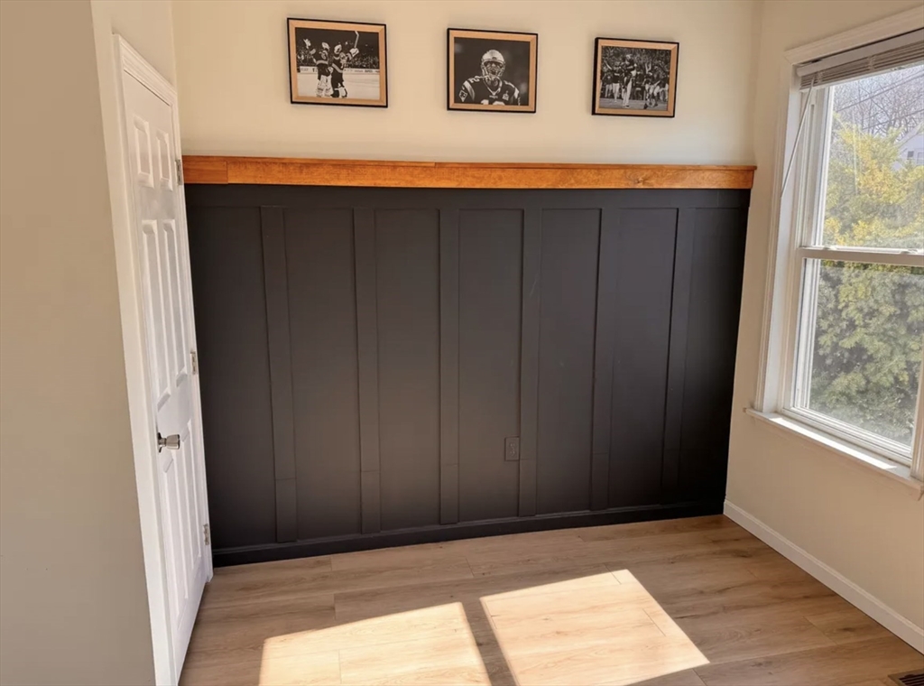 1126 Commercial St, East Weymouth